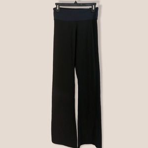 Victoria’s Secret Victoria Sport Bootleg Yoga Pants